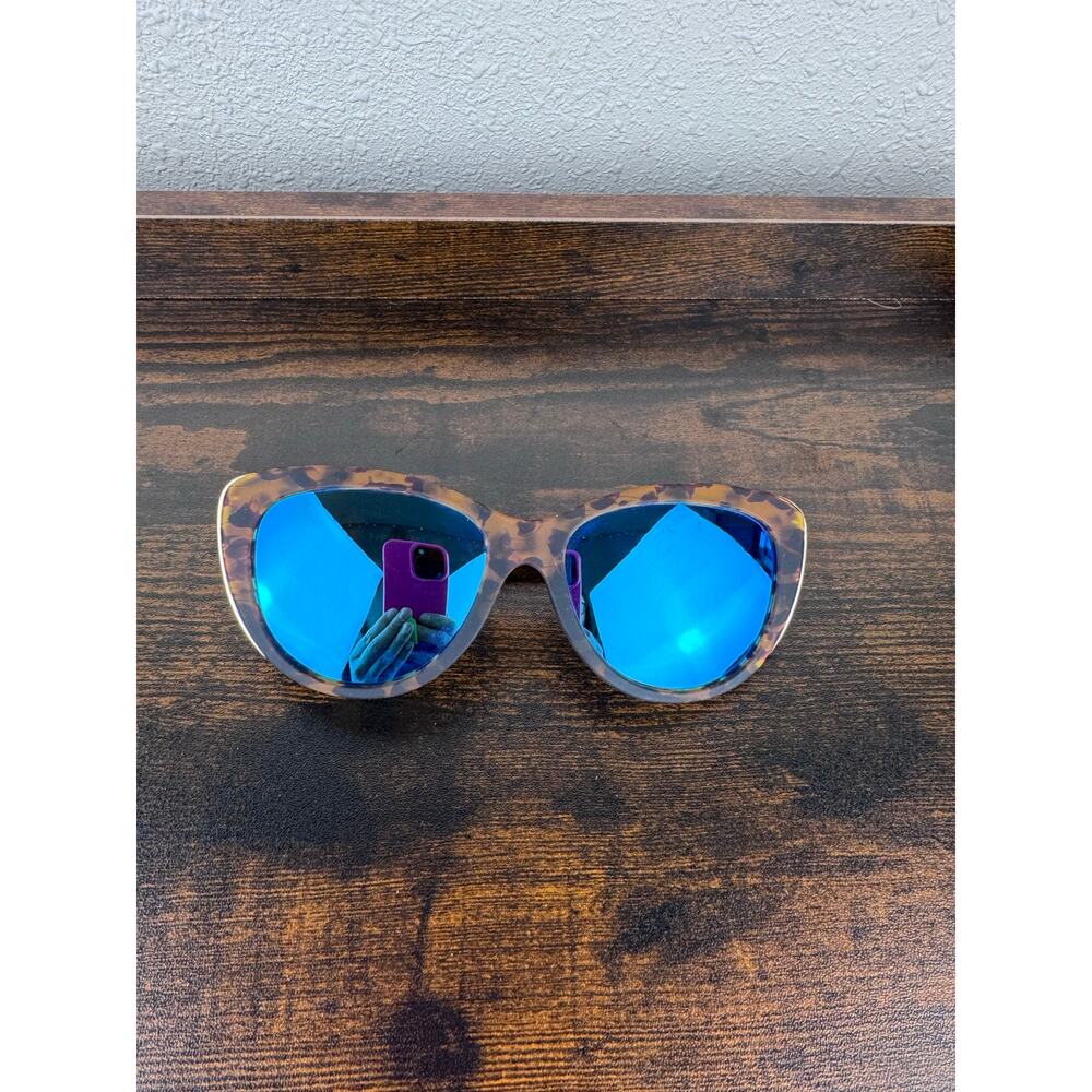 Goodr Fast as She’ll Tortoise Sunglasses